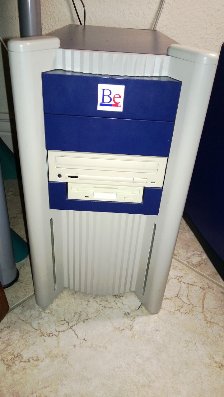 Detail of the BeBox 133 enclosure